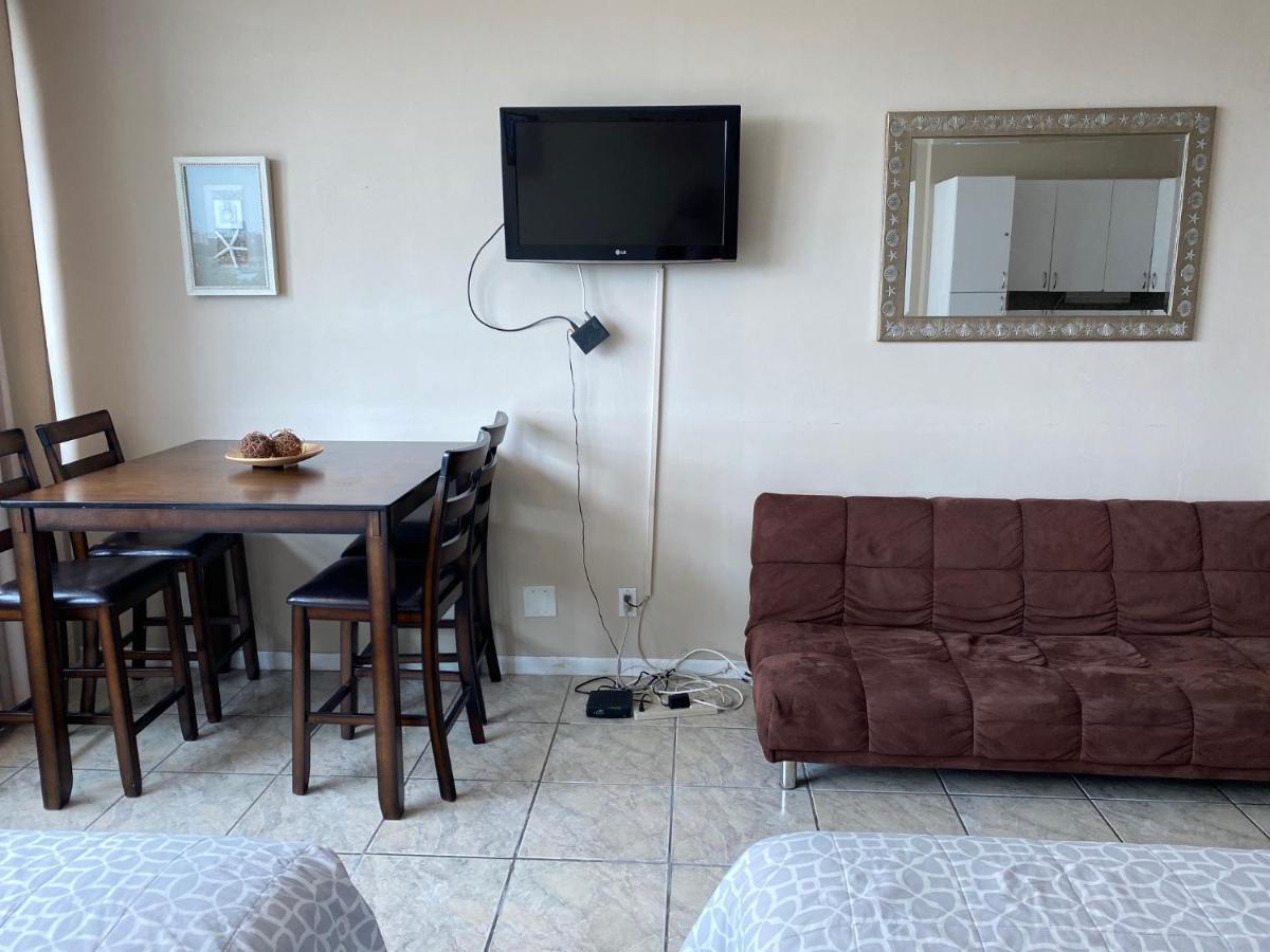 Ocean Front Studio Units マイアミビーチ エクステリア 写真